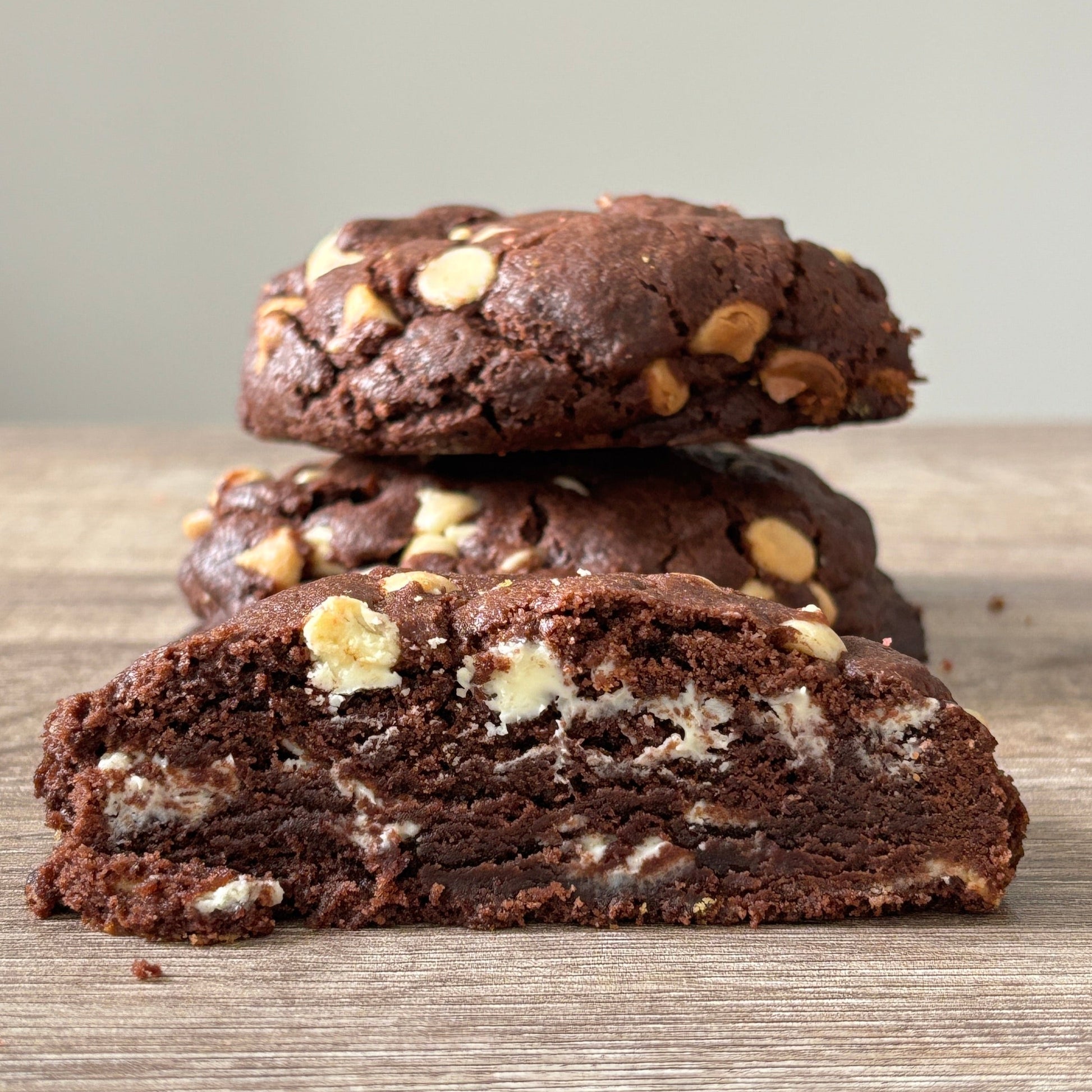 Double Chocolate Chip - Coffee y Crumbs 